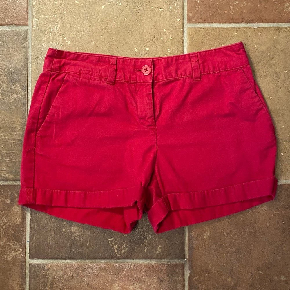 🏈Sale🏈Ann Taylor Loft red shorts